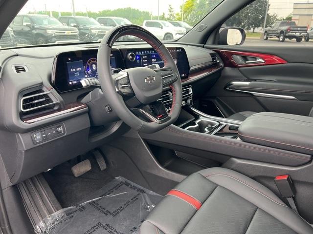 2025 Chevrolet Traverse Vehicle Photo in GREEN BAY, WI 54304-5303