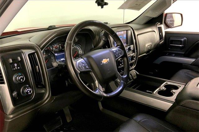 2017 Chevrolet Silverado 1500 Vehicle Photo in KANSAS CITY, MO 64114-4502