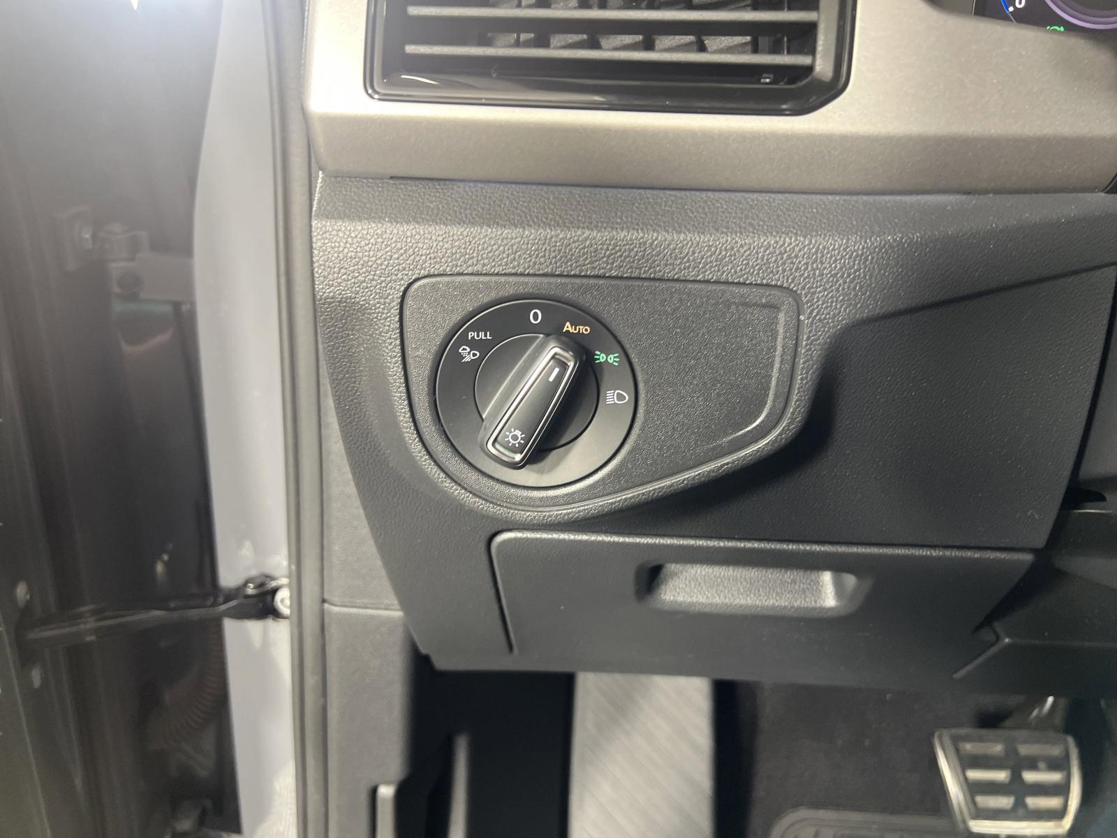 2020 Volkswagen Atlas Cross Sport Vehicle Photo in Georgetown, TX 78626