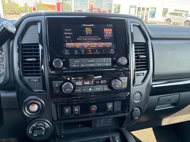 2024 Nissan Titan Vehicle Photo in Harrisburg, PA 17111-1033