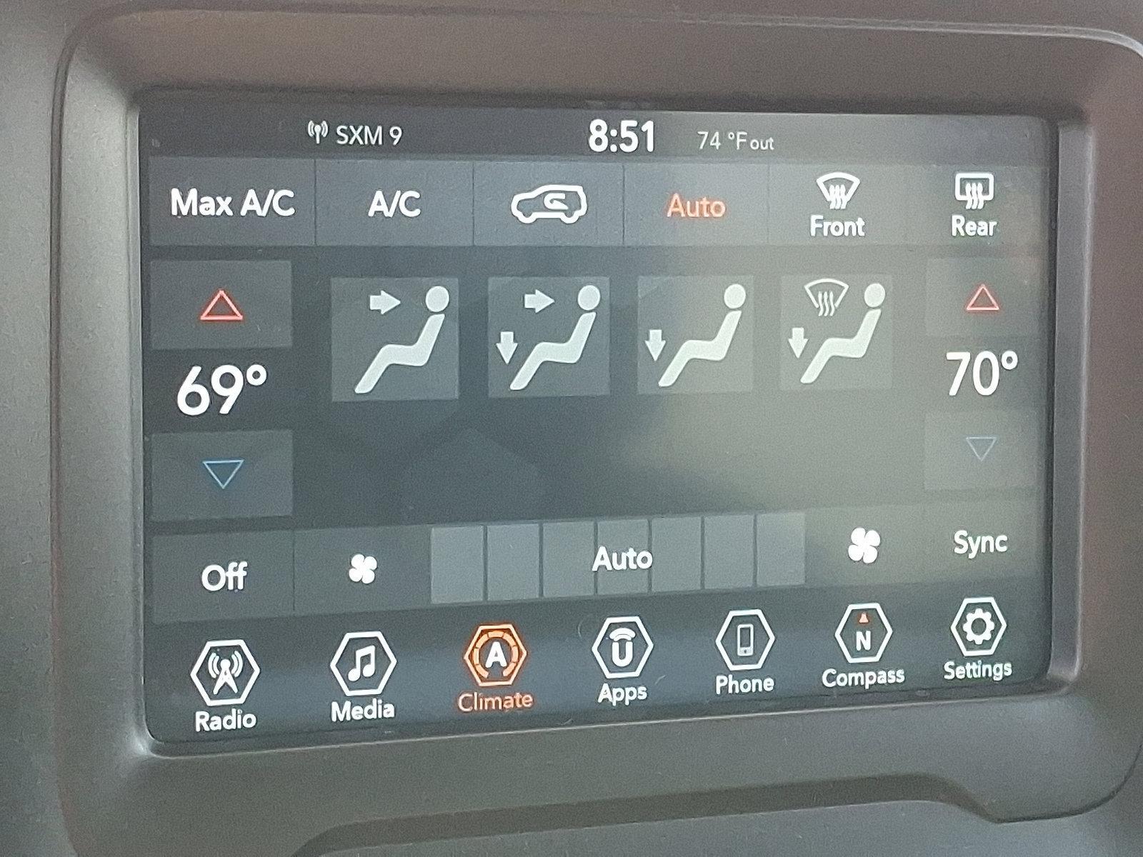 2021 Jeep Renegade Vehicle Photo in Easton, PA 18045