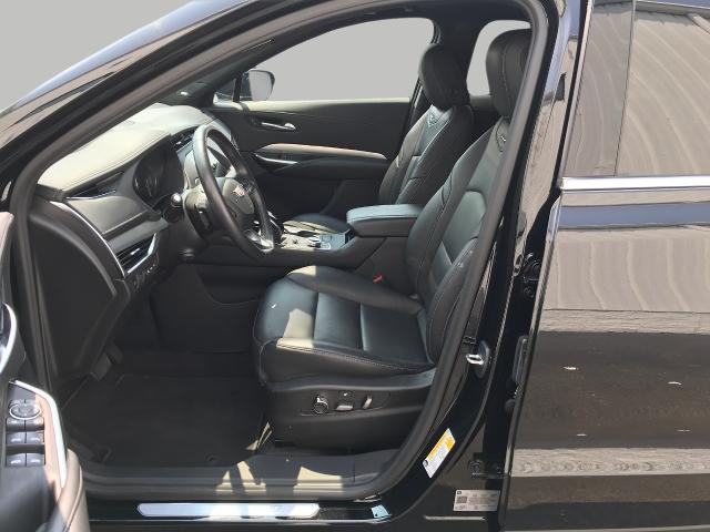 2023 Cadillac XT4 Vehicle Photo in GREEN BAY, WI 54303-3330