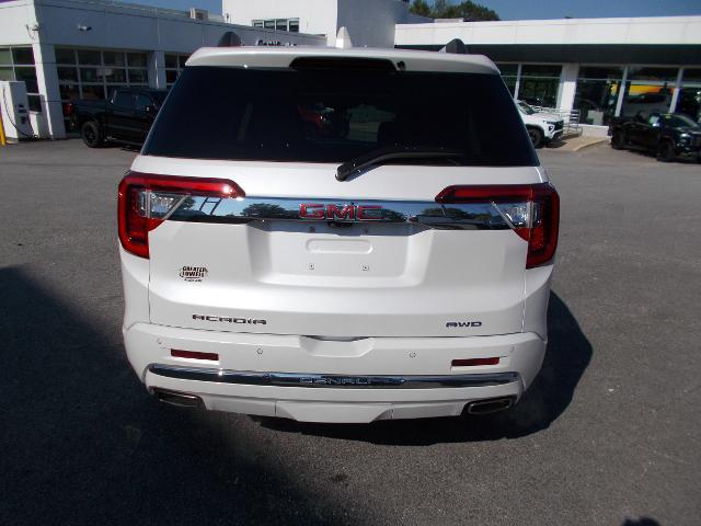 2023 GMC Acadia Vehicle Photo in LOWELL, MA 01852-4336