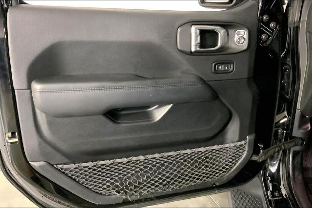 2021 Jeep Wrangler Vehicle Photo in Kansas City, MO 64114