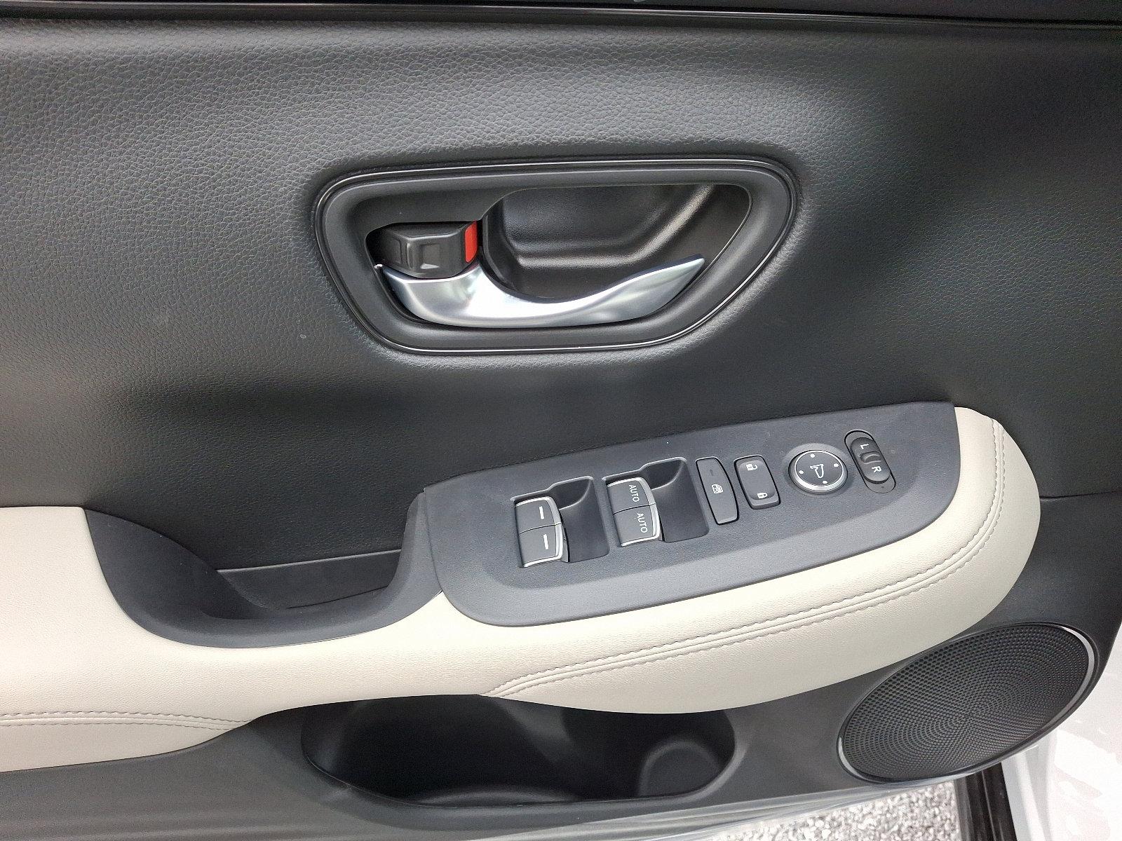 2025 Honda HR-V Vehicle Photo in Harrisburg, PA 17111