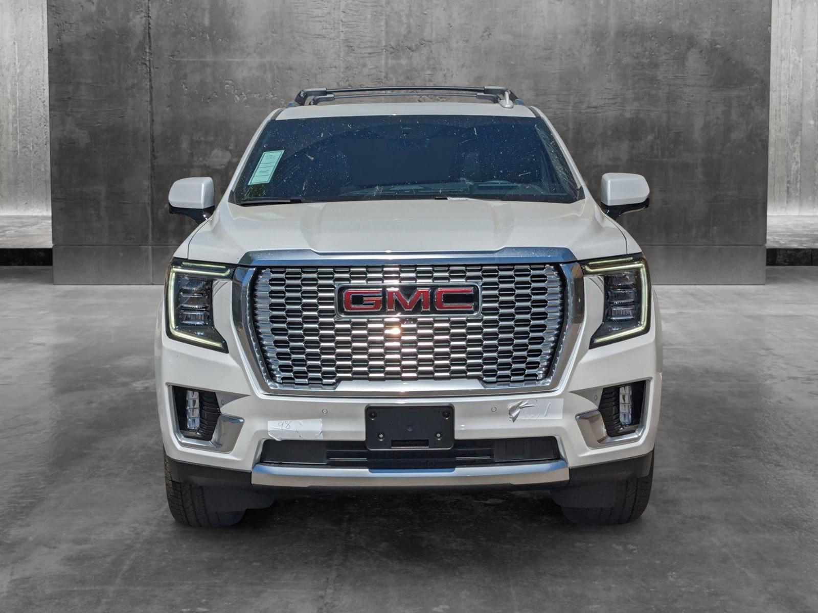 2024 GMC Yukon XL Vehicle Photo in LONE TREE, CO 80124-2750