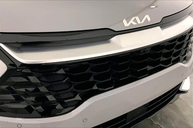 2023 Kia Sportage Vehicle Photo in Lees Summit, MO 64086