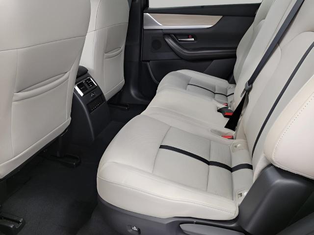 2024 Mazda CX-90 Vehicle Photo in Green Bay, WI 54304