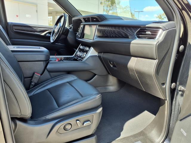 2022 GMC Yukon XL Vehicle Photo in TAMPA, FL 33612-3404