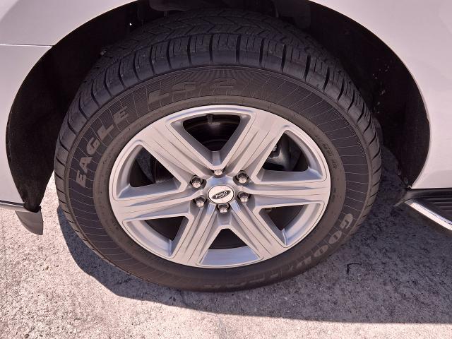 2020 Ford Expedition Vehicle Photo in NEDERLAND, TX 77627-8017