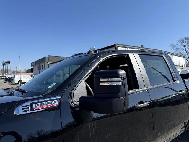2025 GMC Sierra 3500HD Vehicle Photo in CHICOPEE, MA 01020-5001
