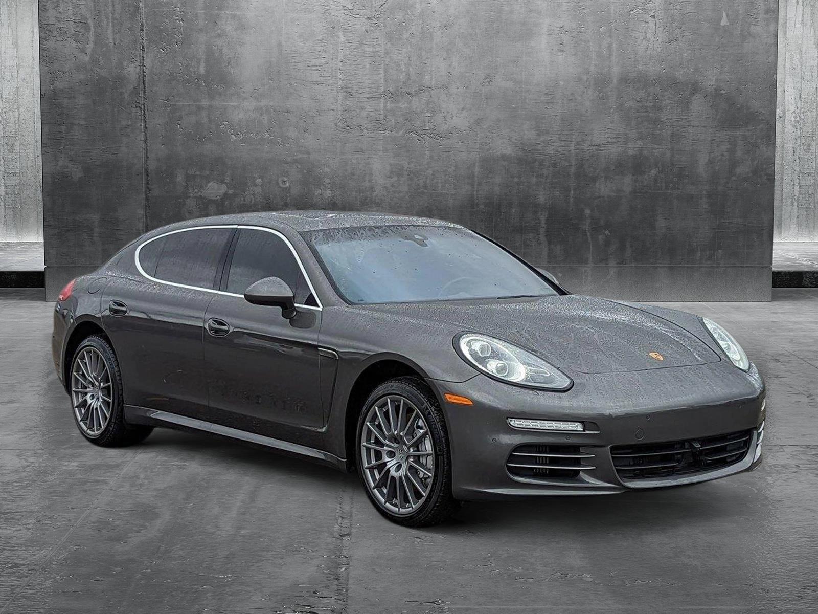 2014 Porsche Panamera Vehicle Photo in Spokane Valley, WA 99212