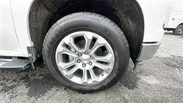 2025 Chevrolet Silverado 1500 Vehicle Photo in THOMPSONTOWN, PA 17094-9014