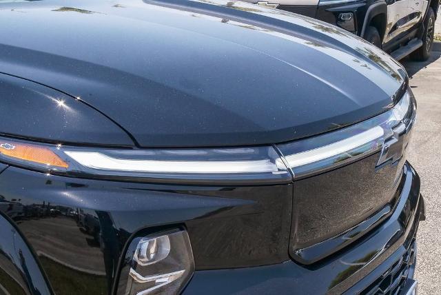 2024 Chevrolet Silverado EV Vehicle Photo in VENTURA, CA 93003-8585