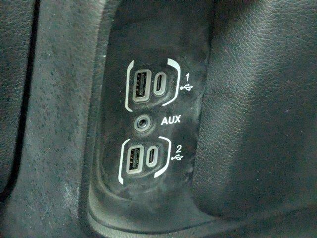 2020 Ram 1500 Vehicle Photo in BRUNSWICK, GA 31525-1881