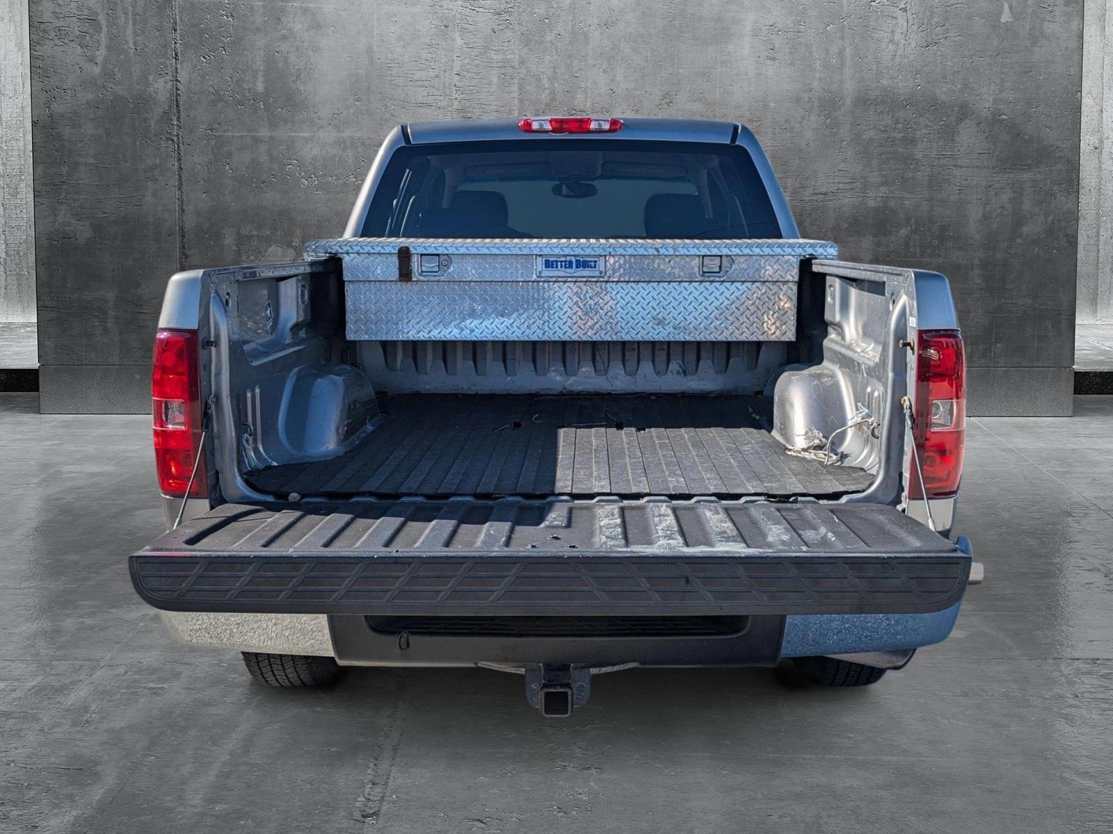 2012 Chevrolet Silverado 1500 Vehicle Photo in Corpus Christi, TX 78415