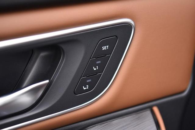 2025 Nissan Rogue Vehicle Photo in Ballwin, MO 63011