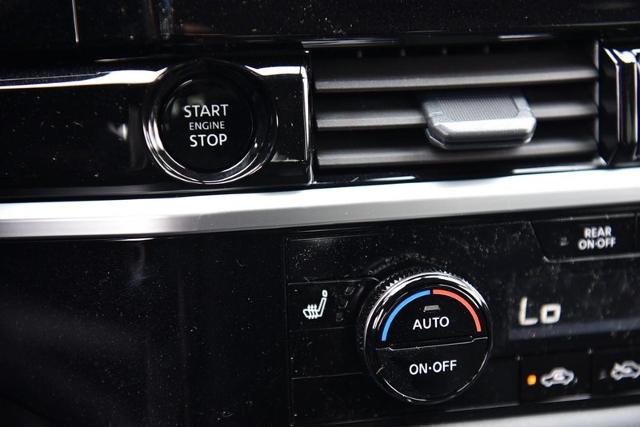 2025 Nissan Pathfinder Vehicle Photo in Ballwin, MO 63011
