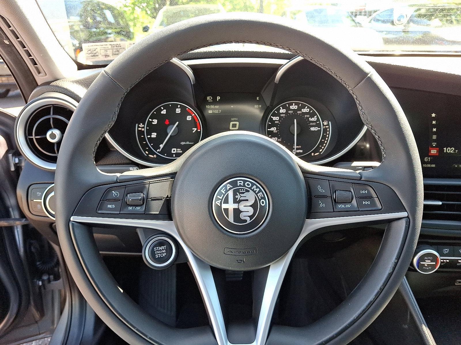 2019 Alfa Romeo Giulia Vehicle Photo in Willow Grove, PA 19090