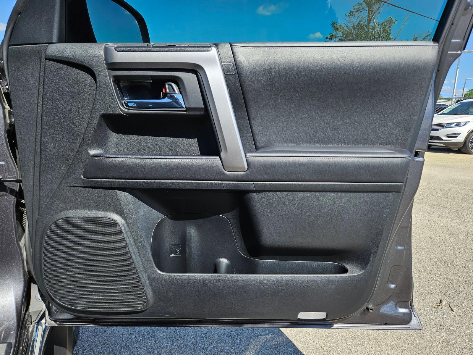 2023 Toyota 4Runner Vehicle Photo in Seguin, TX 78155
