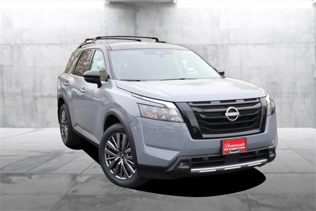 2025 Nissan Pathfinder Vehicle Photo in Hazelwood, MO 63042