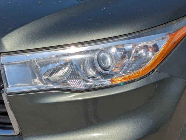2015 Toyota Highlander Vehicle Photo in BRUNSWICK, GA 31525-1881