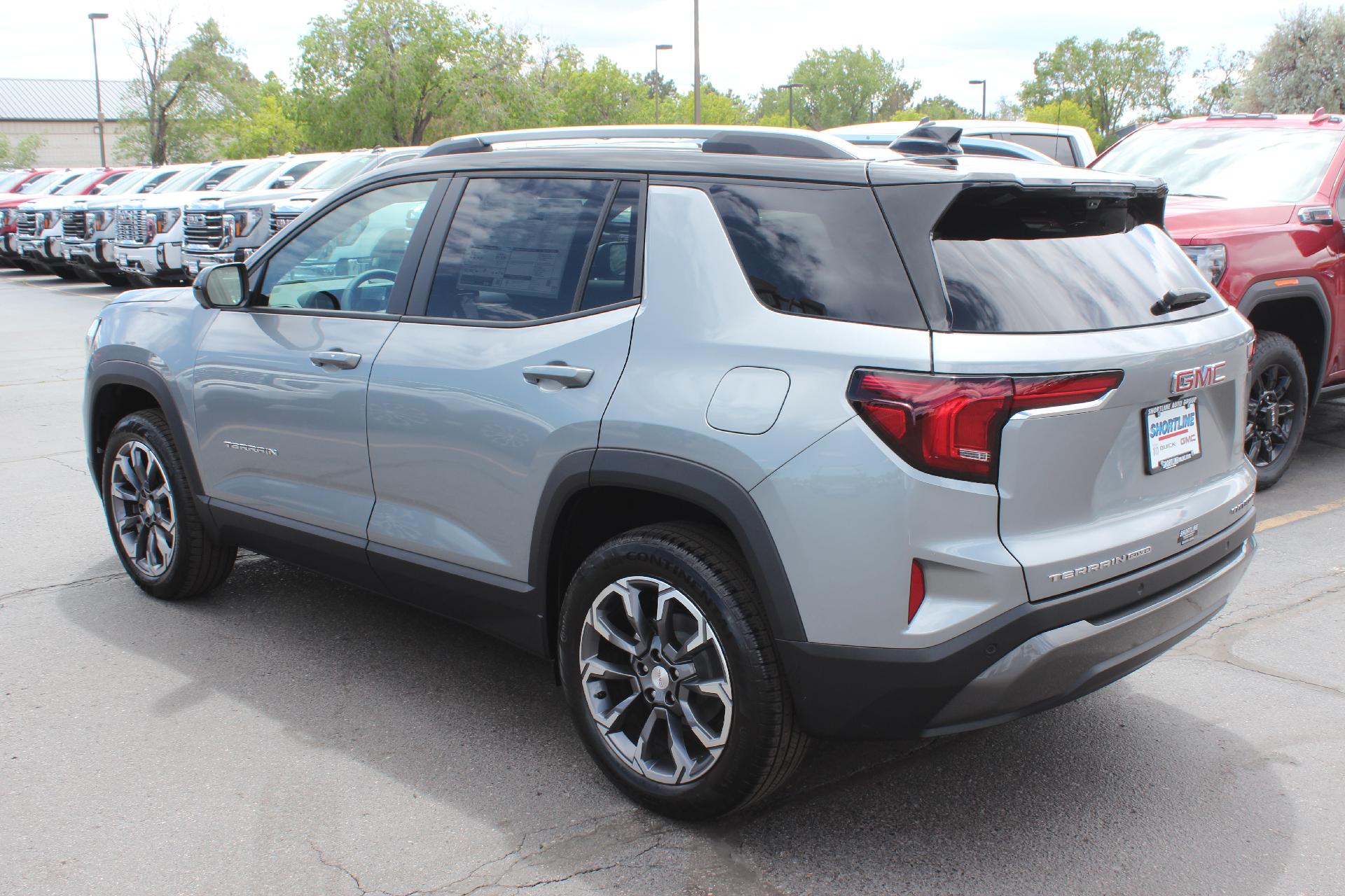 2026 GMC Terrain Vehicle Photo in AURORA, CO 80012-4011