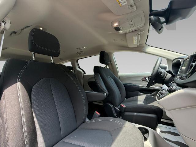2023 Chrysler Voyager Vehicle Photo in Savannah, GA 31419