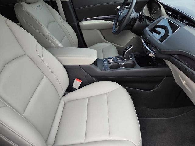 2023 Cadillac XT4 Vehicle Photo in DENTON, TX 76210-9321