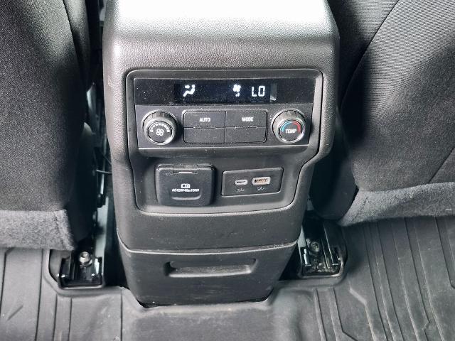 2023 GMC Acadia Vehicle Photo in GREEN BAY, WI 54304-5303
