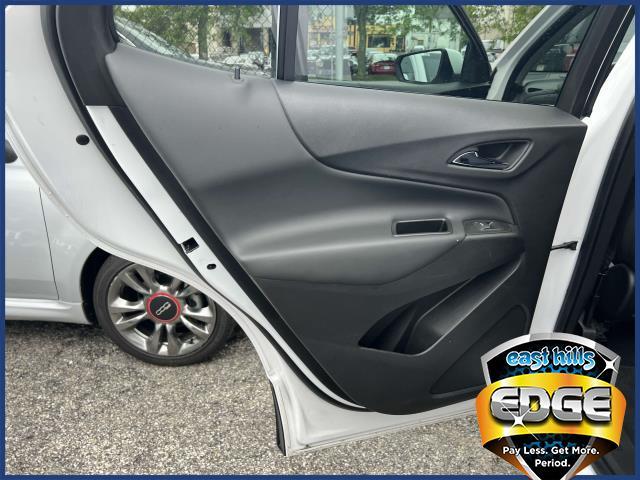 2022 Chevrolet Equinox Vehicle Photo in Roslyn, NY 11576