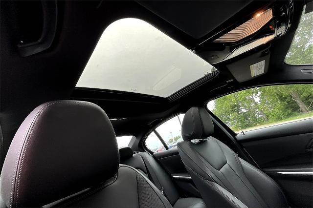 2024 BMW 330i Vehicle Photo in Tulsa, OK 74145