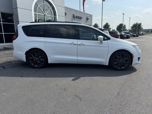 2019 Chrysler Pacifica Vehicle Photo in Mechanicsburg, PA 17050-1707