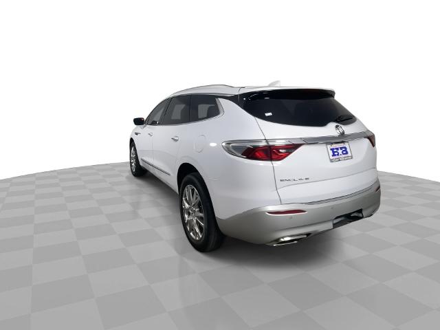 2024 Buick Enclave Vehicle Photo in GILBERT, AZ 85297-0402
