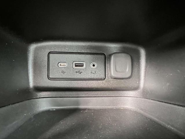 2022 Chevrolet Equinox Vehicle Photo in Roslyn, NY 11576