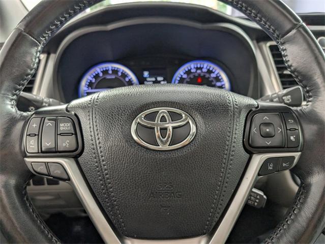 2019 Toyota Highlander Vehicle Photo in ENGLEWOOD, CO 80113-6708