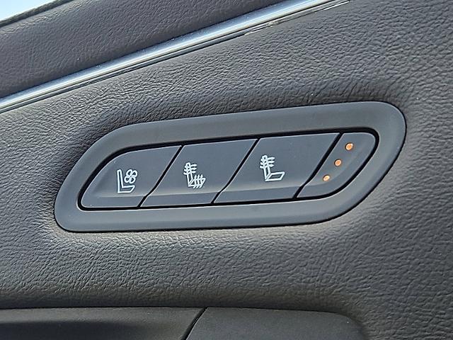 2021 Cadillac Escalade Vehicle Photo in TREVOSE, PA 19053-4984