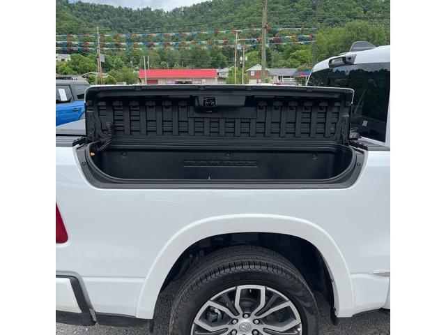 2025 Ram 1500 Vehicle Photo in Savannah, GA 31419