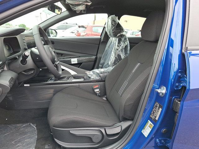 2025 Hyundai ELANTRA Vehicle Photo in Philadelphia, PA 19116