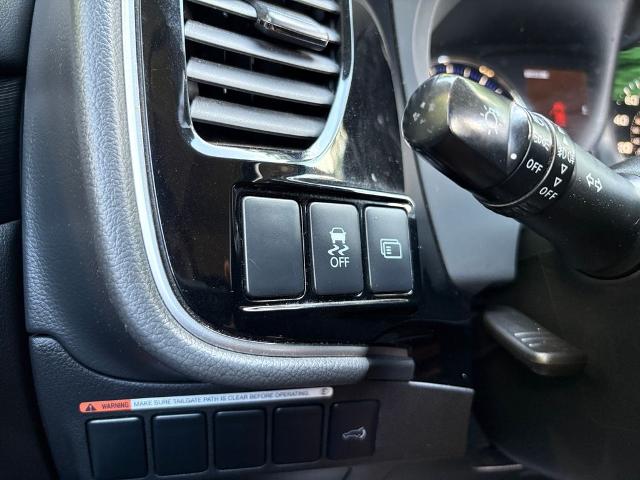 2016 Mitsubishi Outlander Vehicle Photo in Statesboro, GA 30458