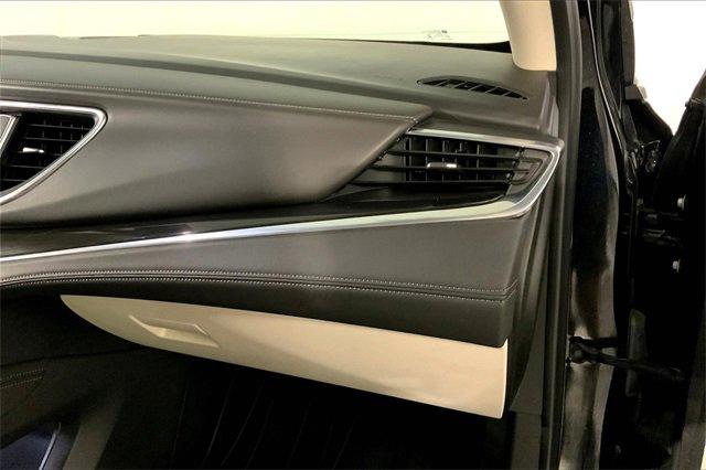 2023 Buick Enclave Vehicle Photo in KANSAS CITY, MO 64114-4545