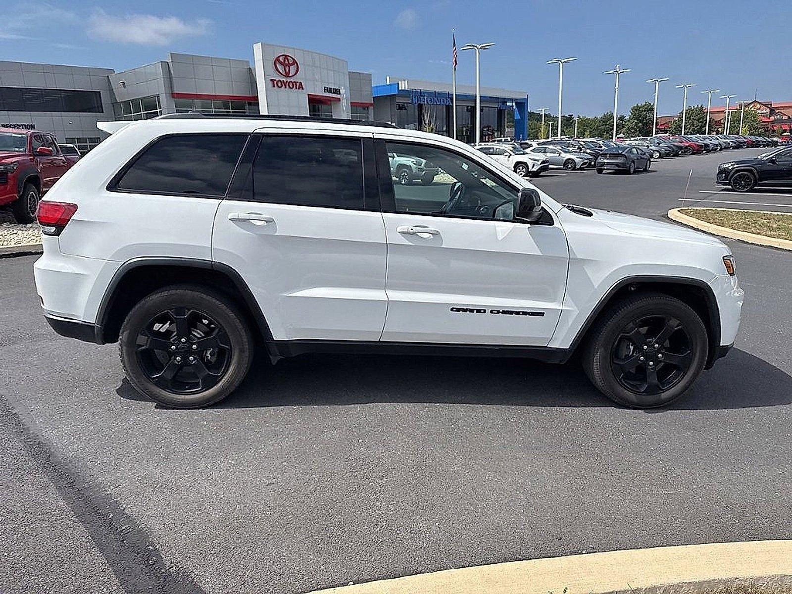 2020 Jeep Grand Cherokee Vehicle Photo in Harrisburg, PA 17111