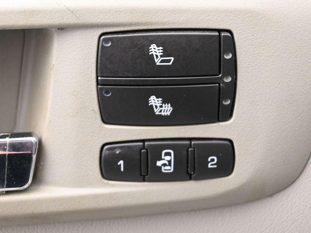2007 Cadillac SRX Vehicle Photo in Marion, IA 52302