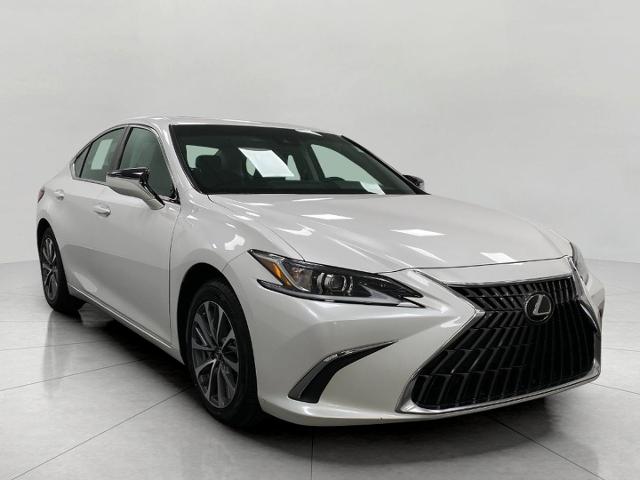 2022 Lexus ES 350 Vehicle Photo in Appleton, WI 54913