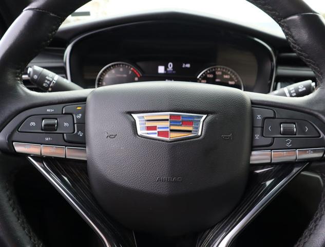 2023 Cadillac XT6 Vehicle Photo in DETROIT, MI 48207-4102