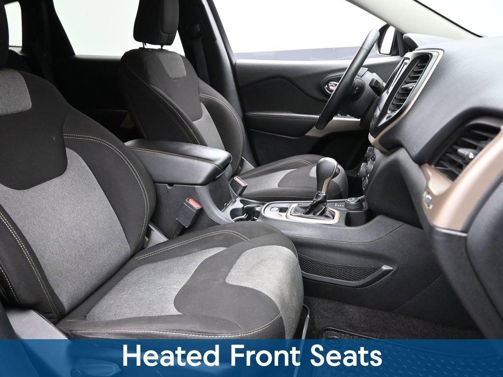 2018 Jeep Cherokee Vehicle Photo in Cedar Rapids, IA 52402