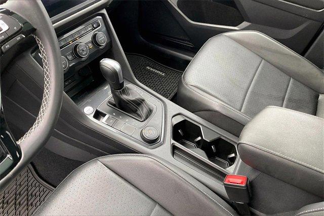 2021 Volkswagen Tiguan Vehicle Photo in INDEPENDENCE, MO 64055-1314
