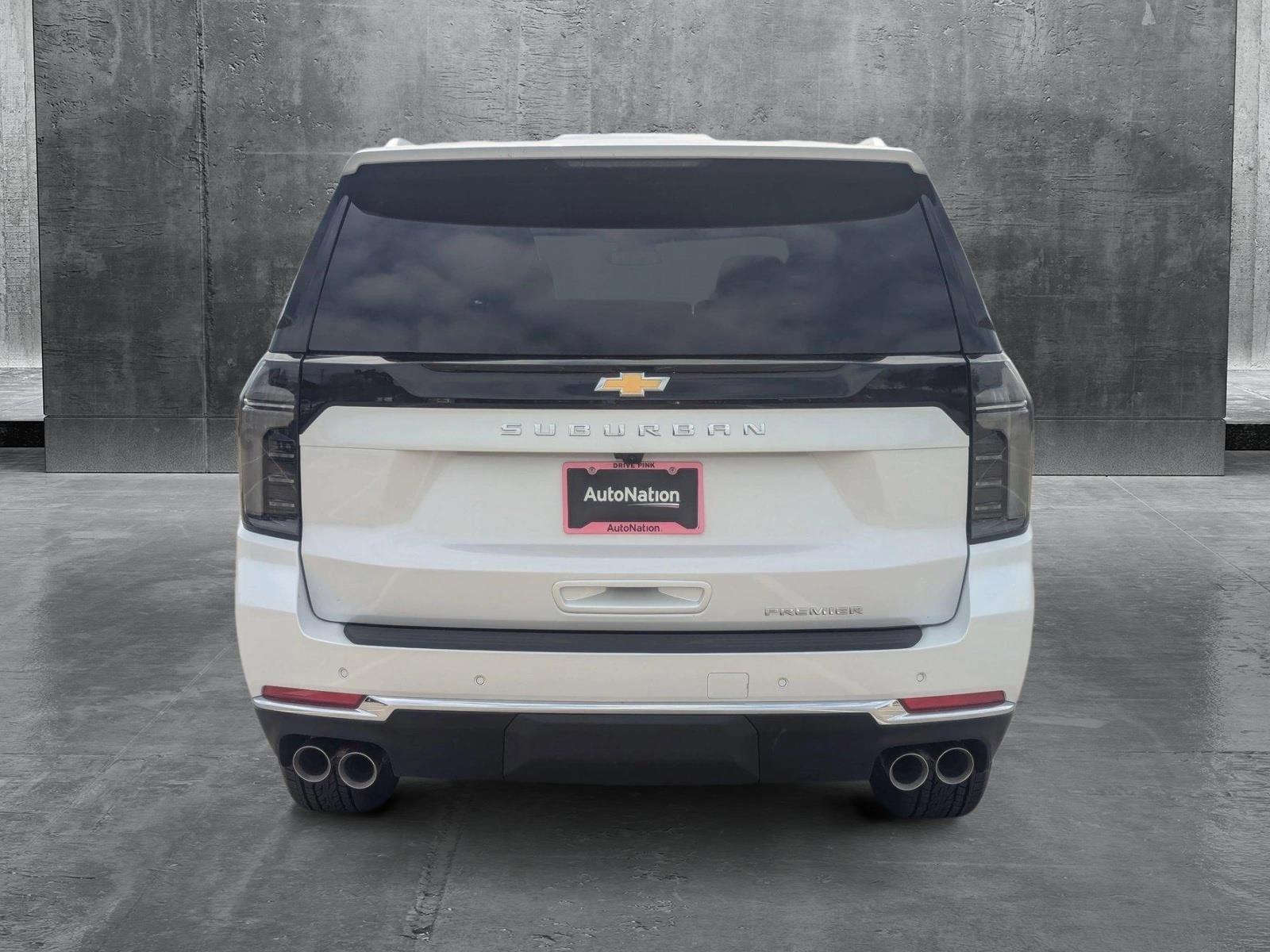 2025 Chevrolet Suburban Vehicle Photo in CORPUS CHRISTI, TX 78412-4902