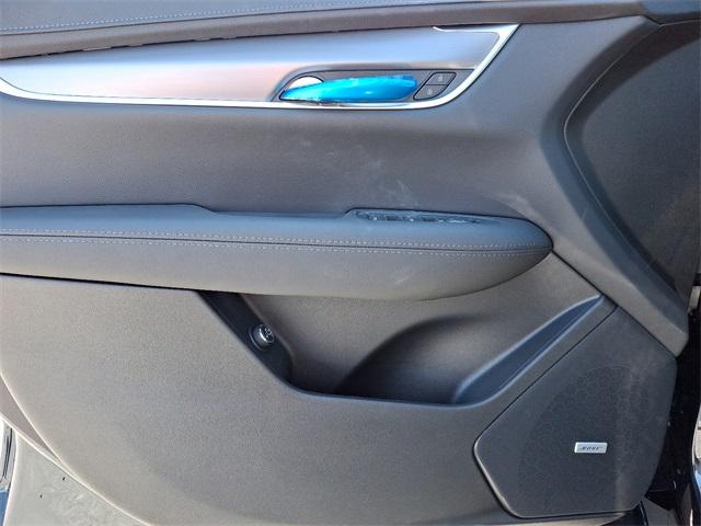 2025 Cadillac XT5 Vehicle Photo in ALLENTOWN, PA 18103-7399