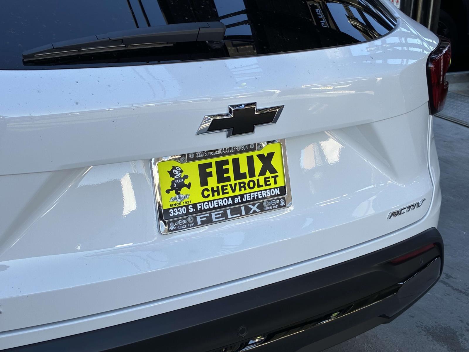 2025 Chevrolet Trax Vehicle Photo in LOS ANGELES, CA 90007-3794